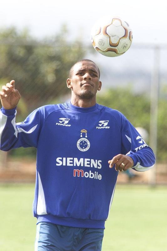 Sete ttulos: Maicon (lateral-direito). Perodo: 2001 a 2004. Conquistas: Copa Sul-Minas (2001, 2002), Campeonato Mineiro (2002, 2003, 2004), Copa do Brasil (2003), Campeonato Brasileiro (2003). 
