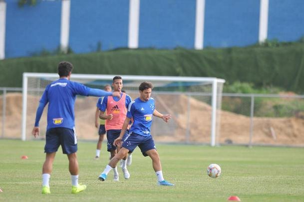 Fotos do terceiro treino do Cruzeiro na Toca da Raposa II (crdito: Alexandre Guzanshe/EM D.A Press)