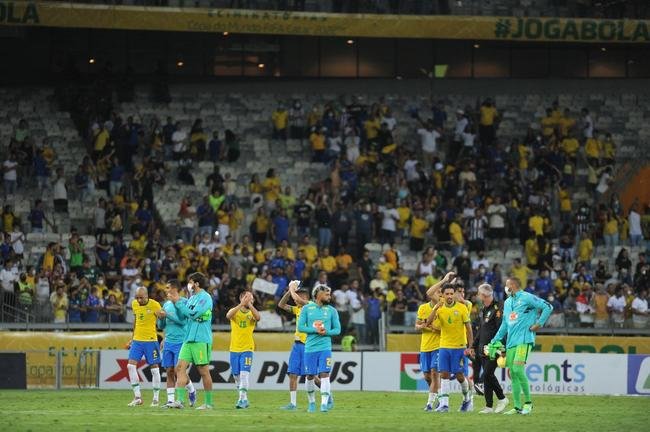 Brasil goleou o Paraguai por 4 a 0 no Mineiro, em BH, pelas Eliminatrias da Copa do Mundo, com gols de Raphinha, Philippe Coutinho, Antony e Rodrygo