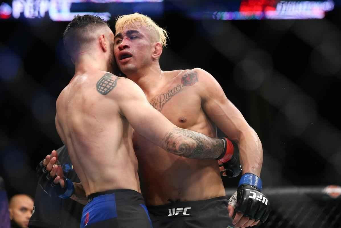 Shane Burgos venceu Godofredo Pepey por deciso unnime 