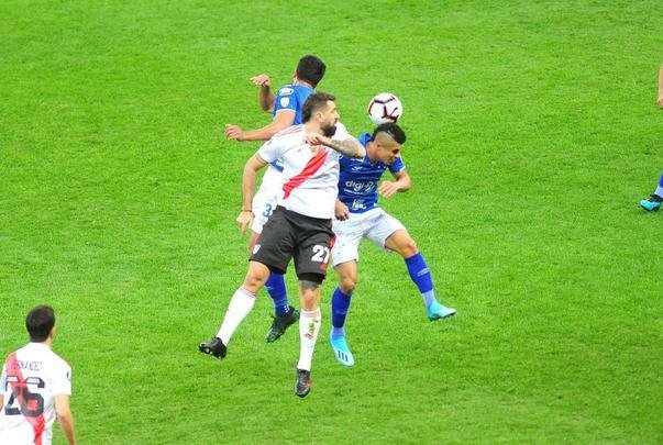 Fotos do primeiro tempo do duelo entre Cruzeiro e River Plate, no Mineiro, pela Copa Libertadores 2019