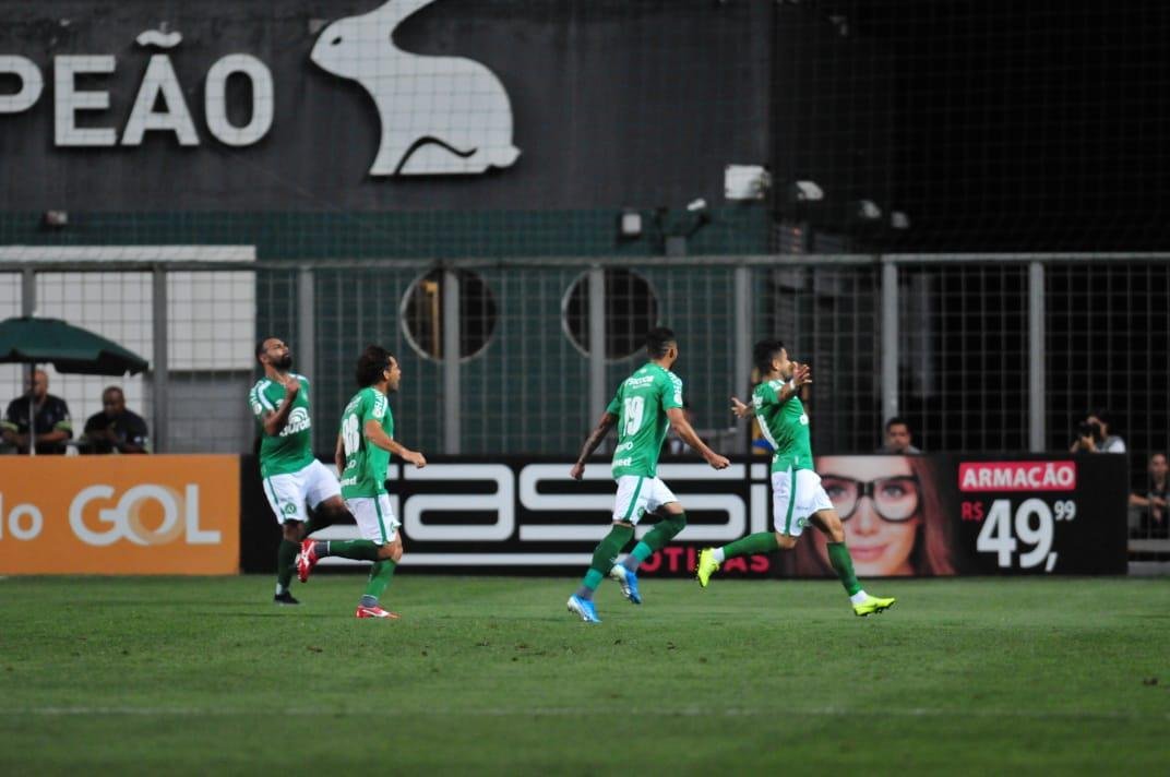 Fotos do jogo entre Atltico e Chapecoense, no Independncia, pela 29 rodada do Campeonato Brasileiro