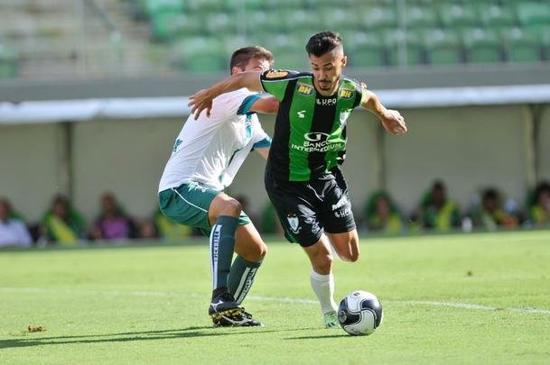 Veja imagens de Amrica e Caldense, no Independncia