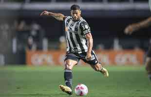 Fotos do jogo entre Santos e Atltico na Vila Belmiro, em Santos, pela 30 rodada do Campeonato Brasileiro