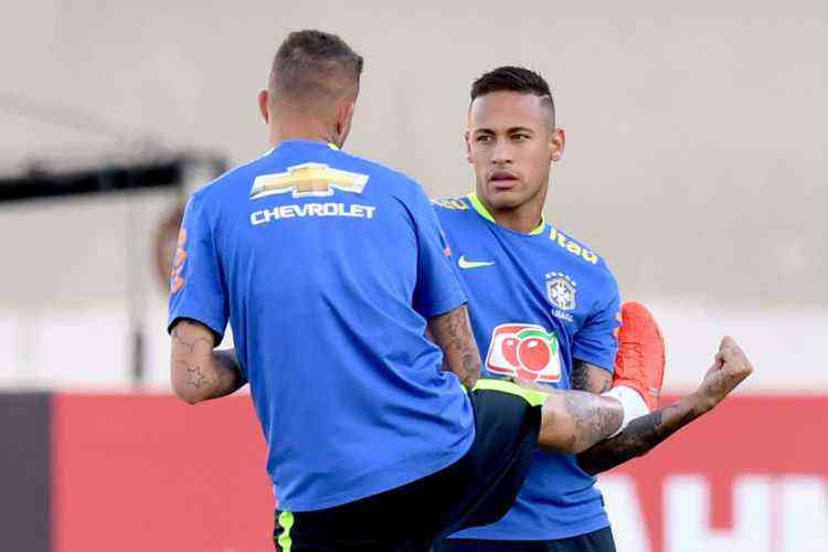 Principal nome da Seleo, Neymar ter a misso de liderar jovens atletas j neste sbado