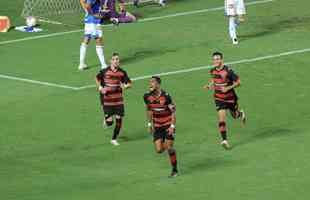 Fábio Gomes marcou uma vez contra o Cruzeiro. Na Série B de 2020, ele balançou as redes na vitória do Oeste, fora de casa, por 1 a 0.