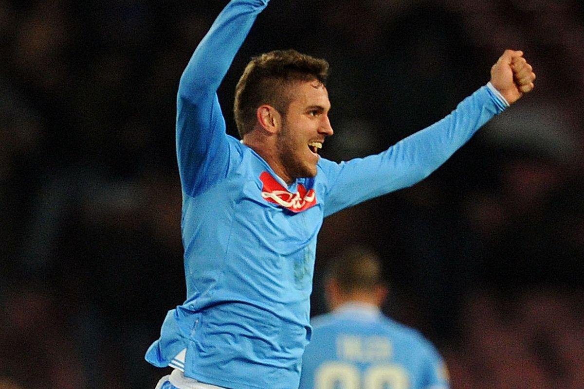 Bruno Uvini, 29 anos, ex-zagueiro de Napoli e So Paulo, rescindiu seu contrato com o Al Ittihad no fim de outubro e est sem clube.