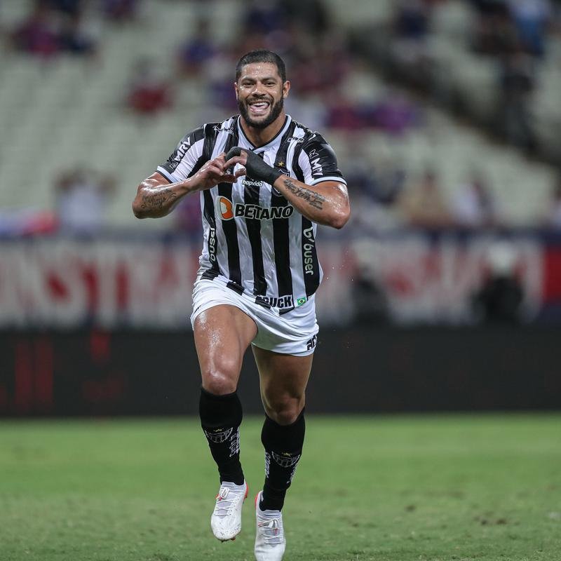 Diego Costa e Hulk marcaram os gols da vitria do Atltico por 2 a 1 sobre o Fortaleza, no Castelo