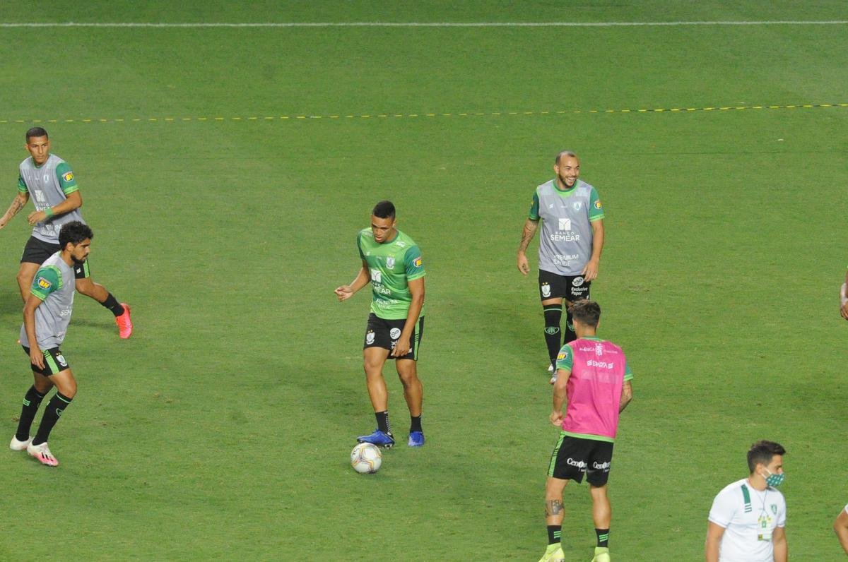 Amrica x Nutico: fotos do jogo desta sexta-feira (09/10), no Independncia, pela 15 rodada da Srie B