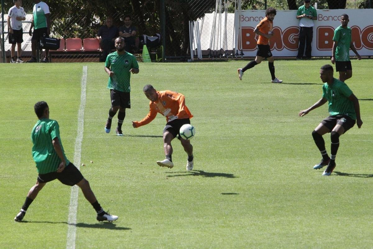 Fotos do jogo treino entre Atltico e Inter de Minas