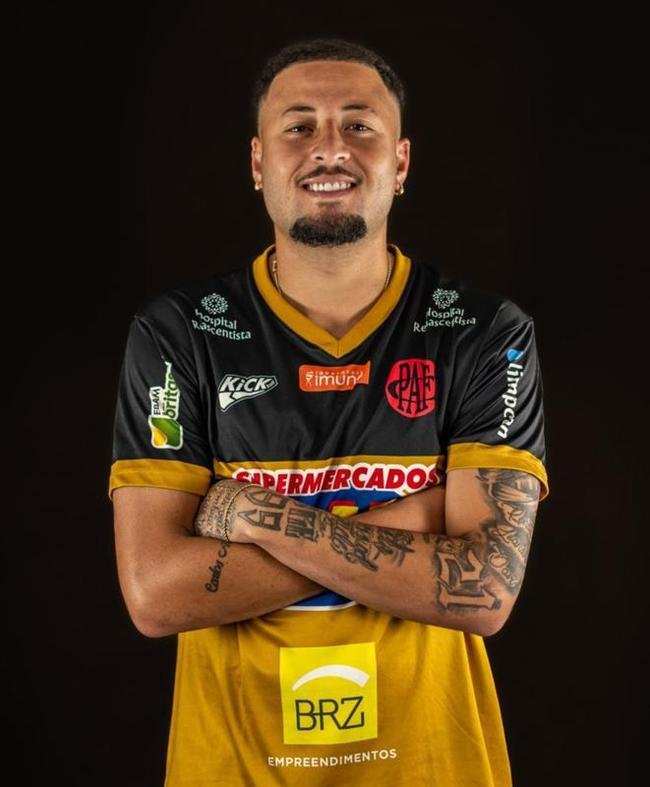 Rodrigo Carioca, atacante