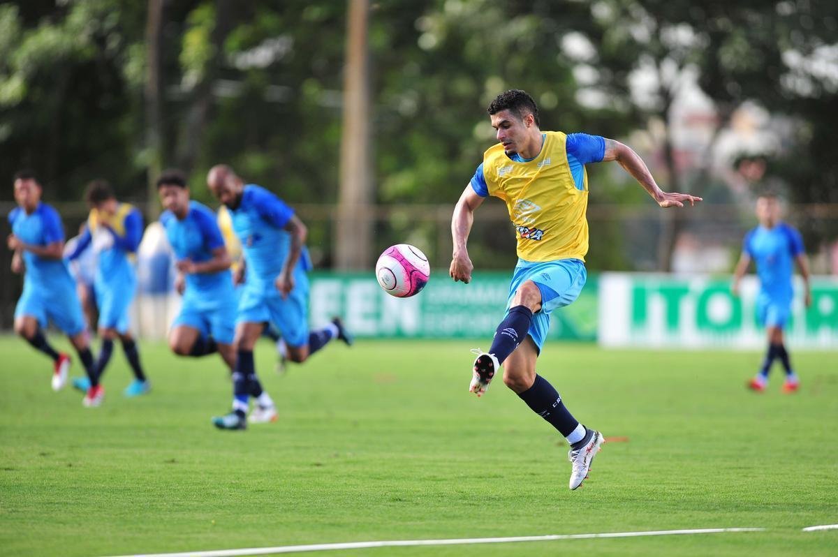 Fotos do treino do Cruzeiro desta quarta-feira (31/1), na Toca II (Ramon Lisboa/EM D.A Press)