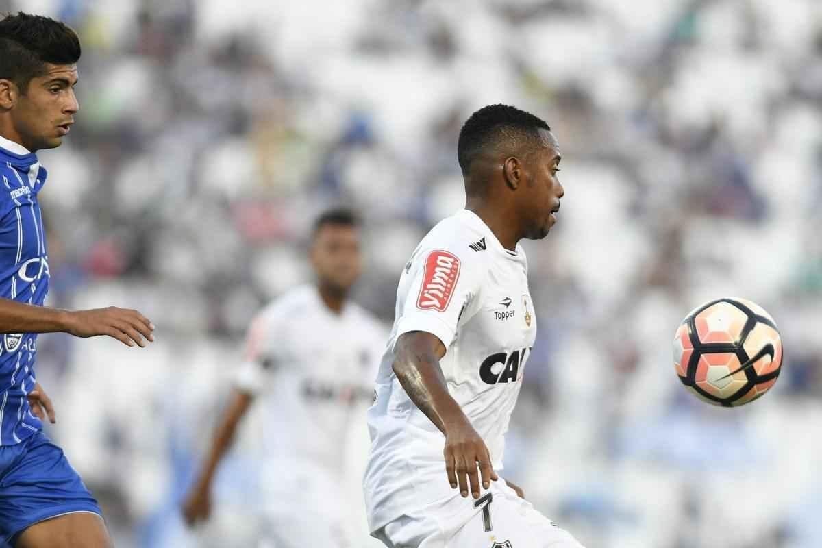 Imagens do jogo entre Godoy Cruz e Atltico, vlido pelo Grupo 6 da Copa Libertadores