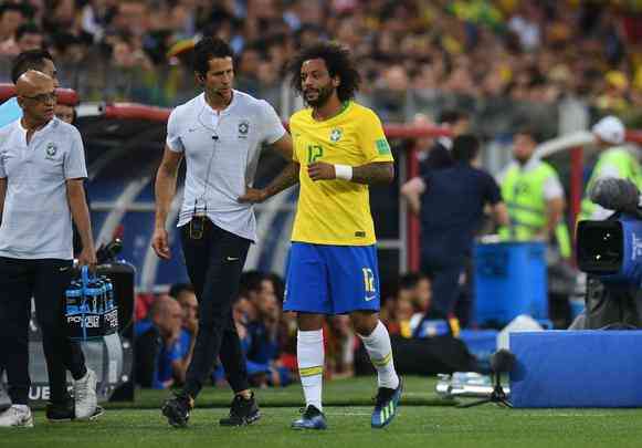 Marcelo deixou o campo chorando em Moscou