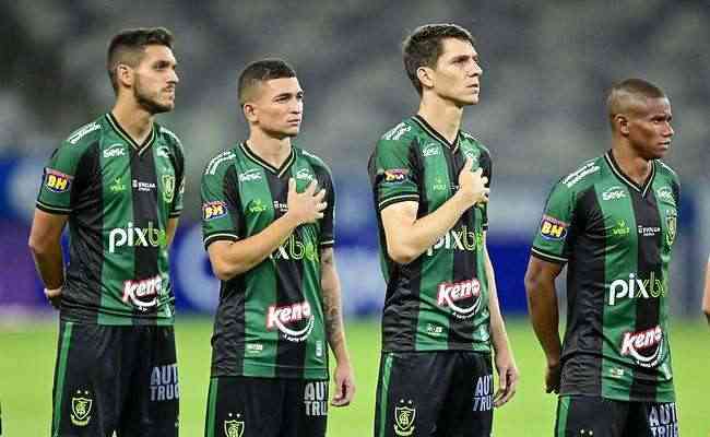 Brasil divulga lista de jogadores que disputarão Sul-Americano de Basquete  - Superesportes