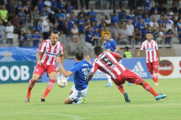 Cruzeiro x Villa Nova: veja fotos da partida vlida pela terceira rodada do Campeonato Mineiro