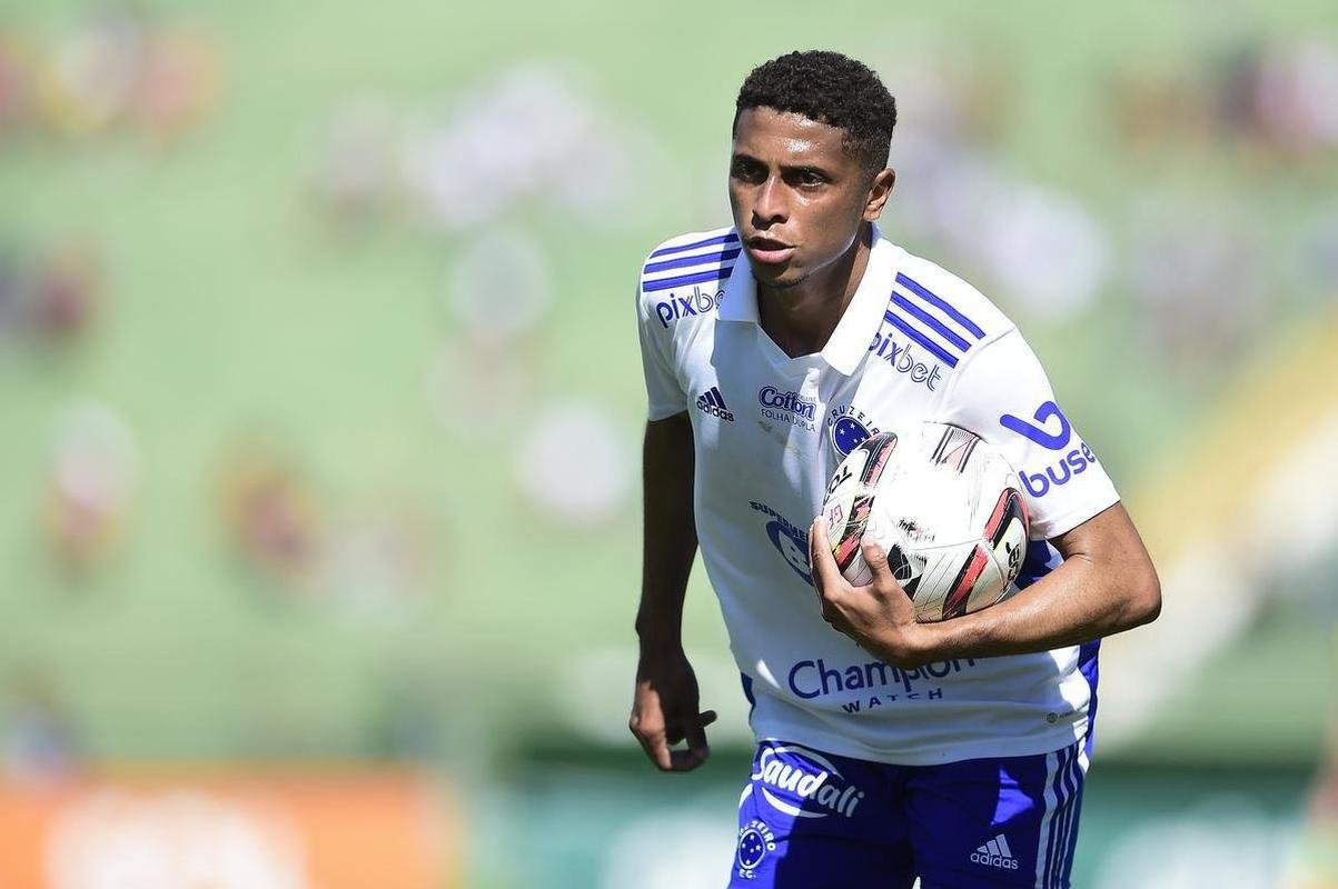 Fotos da derrota do Cruzeiro para o Guarani, por 1 a 0, no Brinco de Ouro, em Campinas, pela 17 rodada da Srie B