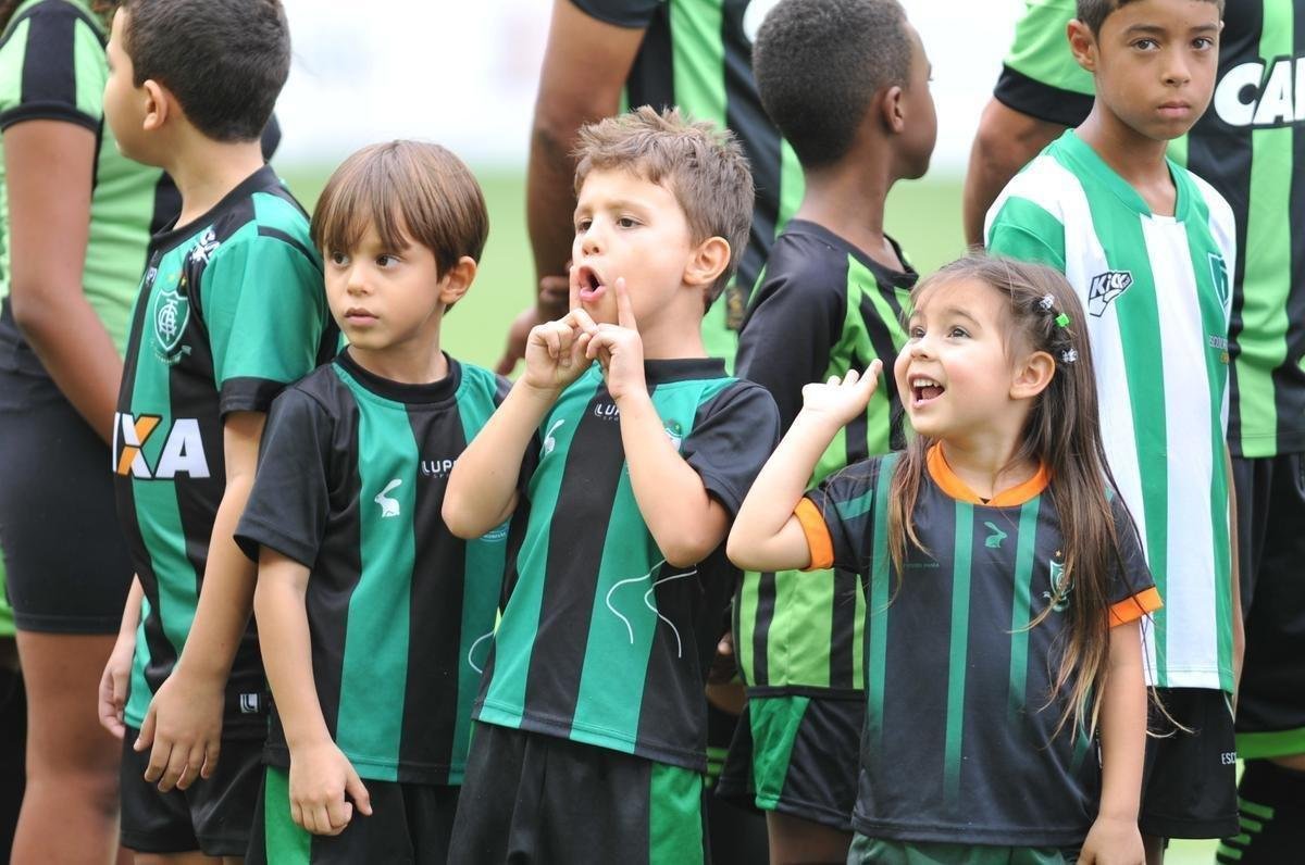 Amrica e Atltico jogaram no Independncia pela stima rodada do Campeonato Mineiro
