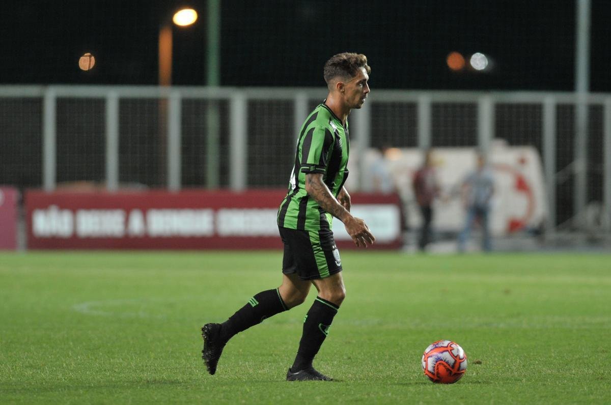 Fotos da partida entre Amrica e URT, no Independncia, pela sexta rodada do Campeonato Mineiro