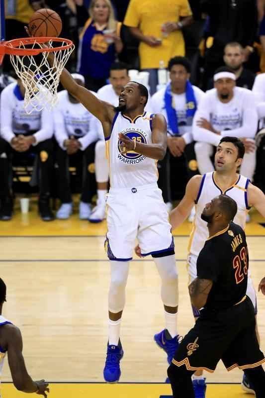 Golden State Warriors e Cleveland Cavaliers disputaram as finais desta temporada na NBA