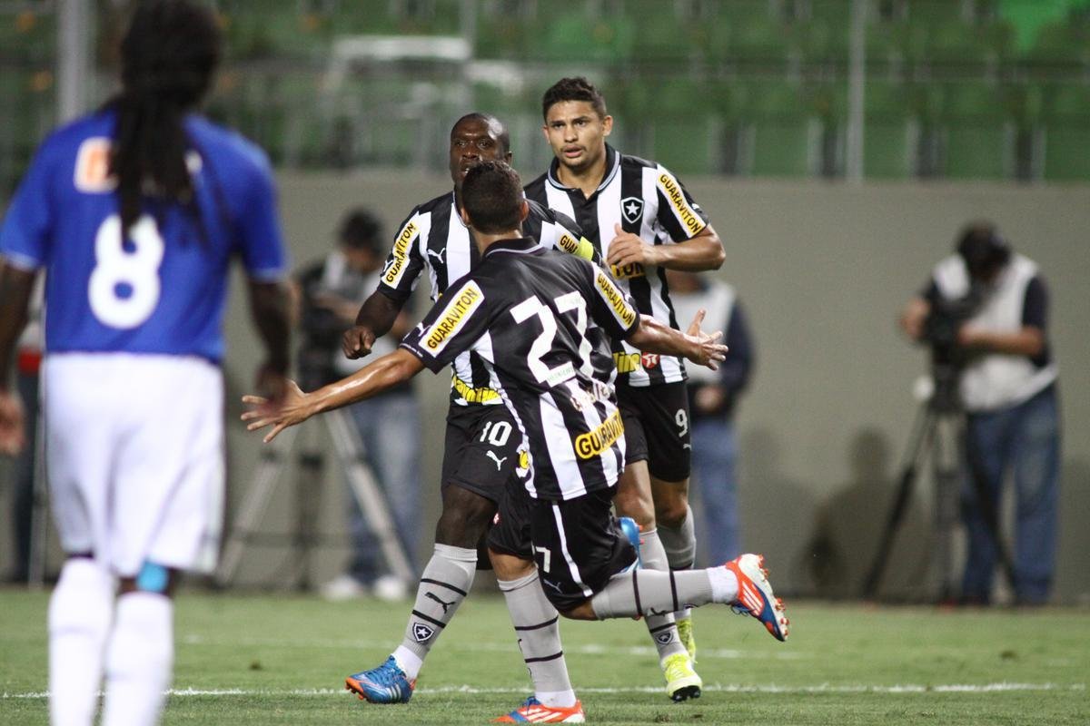 Cruzeiro 1x3 Botafogo - 05/09/2012 - Campeonato Brasileiro 2012