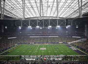 Philadelphia Eagles e Kansas City Chiefs se enfrentarão no State Farm Stadium, no Arizona, domingo; jogo terá festa temática no Odeon Hub, em BH