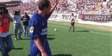 Edmundo (2001) - Contratado para a disputa do Campeonato Brasileiro, em meados de julho, o 'animal', como era conhecido, decepcionou em sua passagem pelo Cruzeiro. Foram apenas 15 jogos e seis gols marcados. Sua demisso aconteceu em 3 de outubro de 2001, depois de uma grande polmica. Edmundo desperdiou um pnalti em jogo diante do Vasco e acenou para a torcida carioca depois de ter o nome cantado. A Raposa foi derrotada por 3 a 0 naquela oportunidade. 'Foi displicncia, no foi de propsito', disse ele, que acabou desligado por justa causa. 