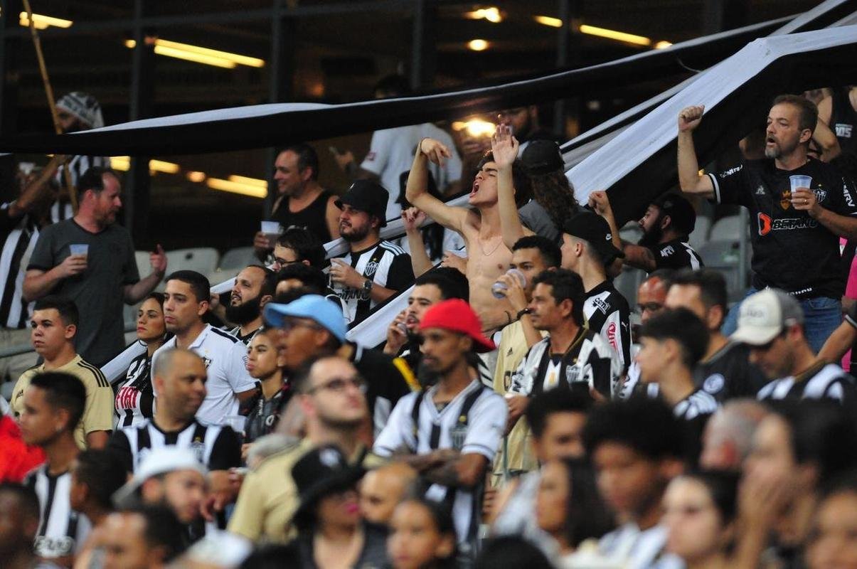 Fotos do jogo entre Atltico e Juventude, no Mineiro, em Belo Horizonte, pela 34 rodada do Campeonato Brasileiro