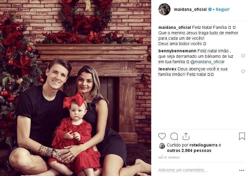Maidana com a esposa e a filha no Natal
