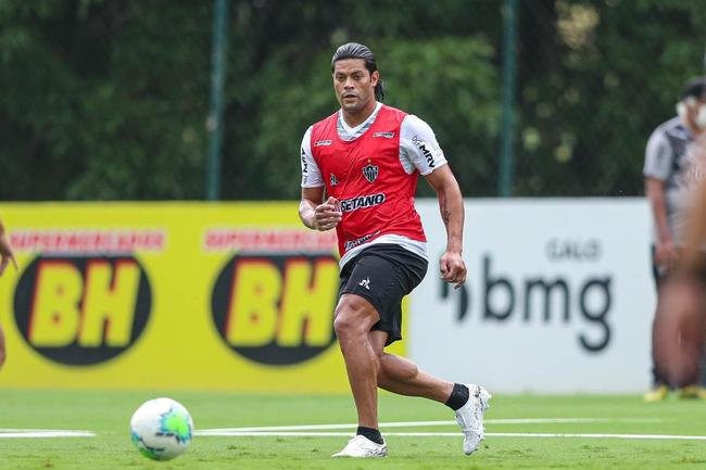 Fotos do primeiro treino de Hulk no Atlitco