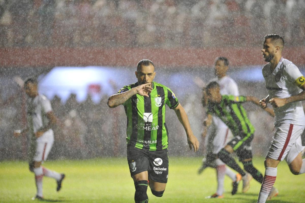 As melhores fotos do duelo entre Villa Nova e Amrica, em Nova Lima, pelo Mineiro