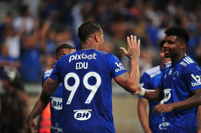 Cruzeiro x Vasco: veja fotos do jogo no Mineiro