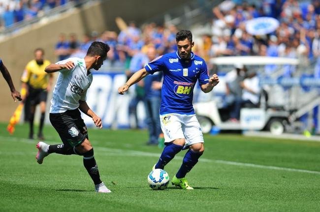 Alexandre Guzanshe/EM/D.A Press