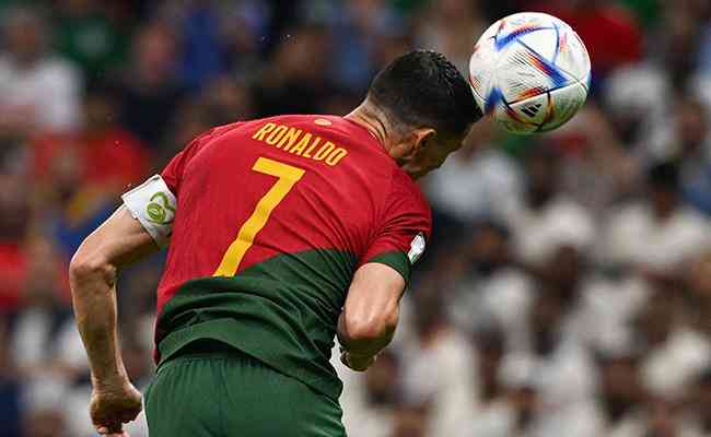 Tocou ou no tocou? Cristiano Ronaldo em lance polmico na Copa do Mundo
