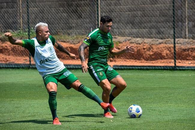 Fotos do treino do Am�rica no CT Lanna Drumond nesta sexta-feira (01/10)