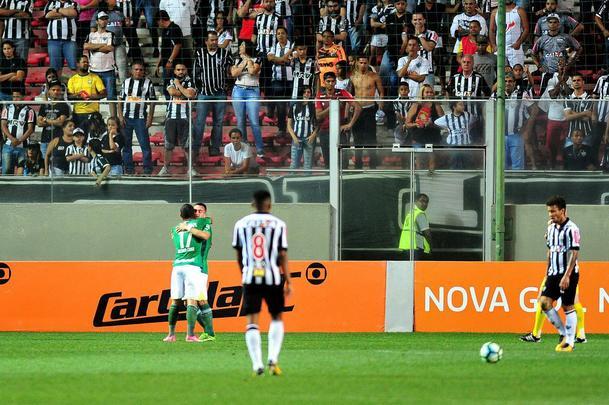 Veja fotos do duelo entre Atltico e Chapecoense, pela 29 rodada do Campeonato Brasileiro