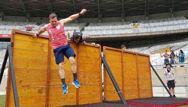 Atletas de Caratinga participam da competição de CrossFit Bop