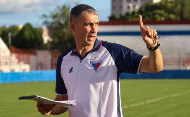 Juan Pablo Vojvoda é treinador do Fortaleza desde maio de 2021