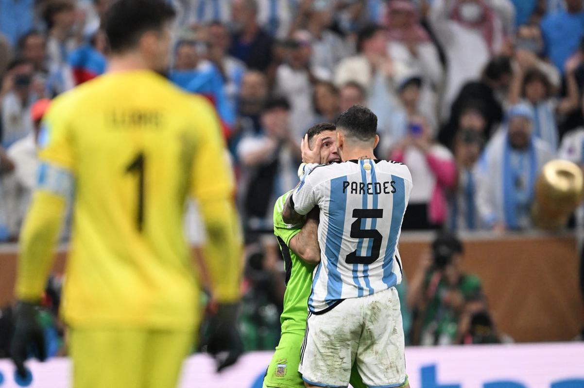 Argentina venceu a Frana por 4 a 2 nos pnaltis, depois de empate por 3 a 3, e finalmente soltou o grito de tricampe do mundo