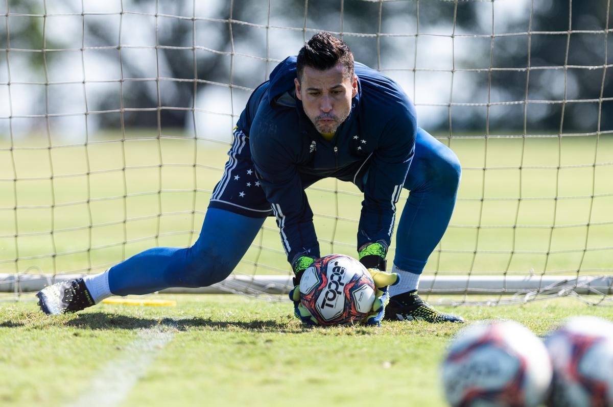 Cruzeiro encerrou a preparao para a ltima rodada do Campeonato Mineiro; Raposa precisa vencer
