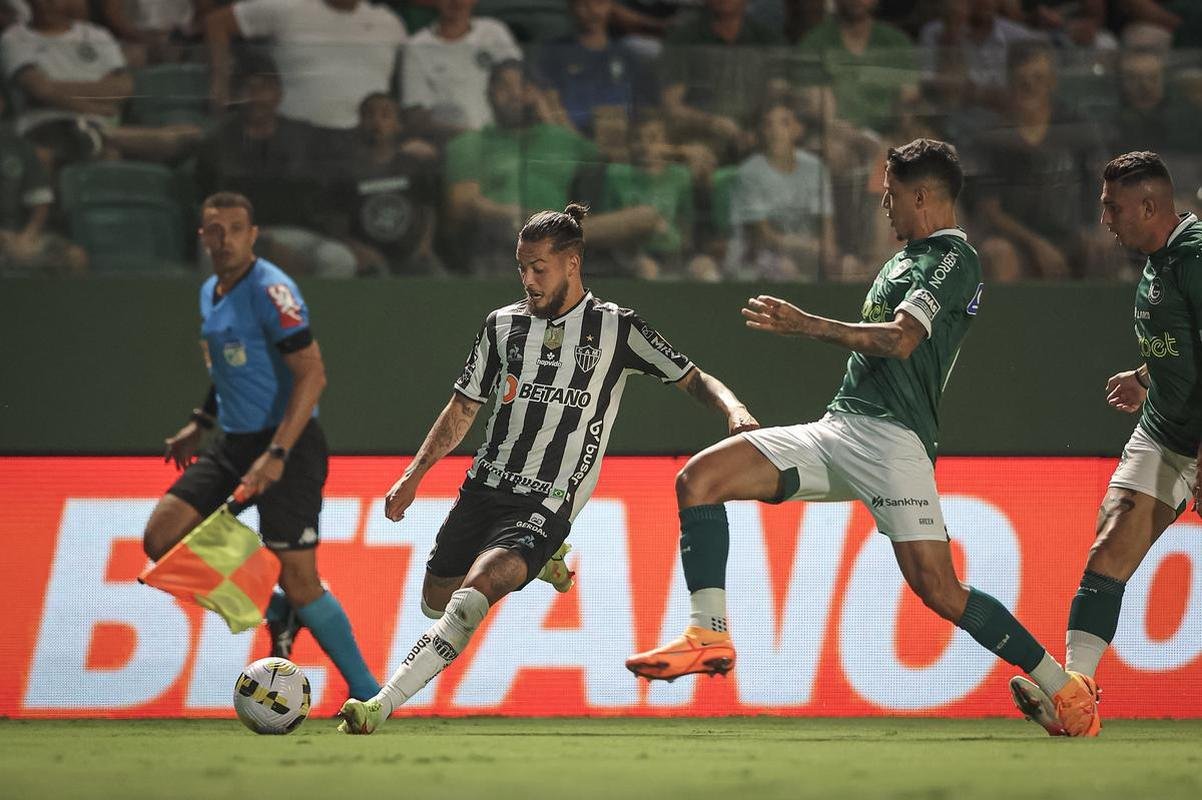 Fotos do jogo entre Gois e Atltico no Estdio da Serrinha, em Goinia, pela quarta rodada do Campeonato Brasileiro