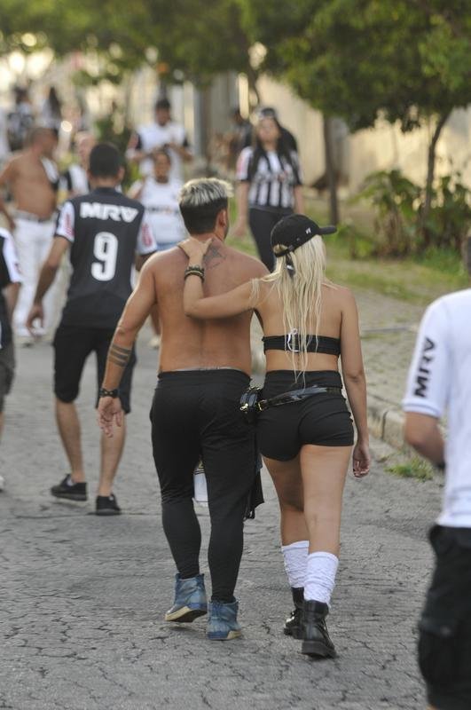 Torcida do Atltico compareceu em bom nmero ao Independncia para apoiar time diante do Danubio, pela Copa Libertadores