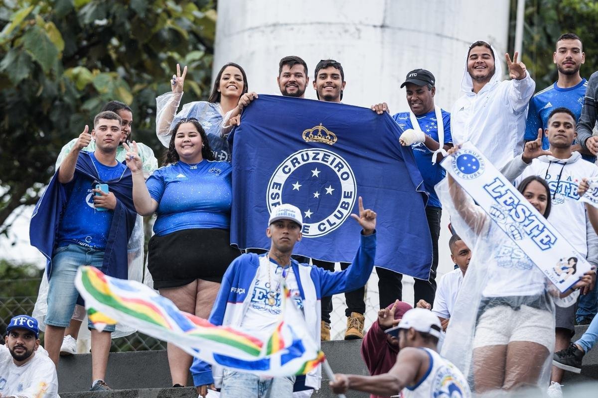 Cruzeiro venceu o Patrocinense neste sbado (21/1), na estreia do Mineiro