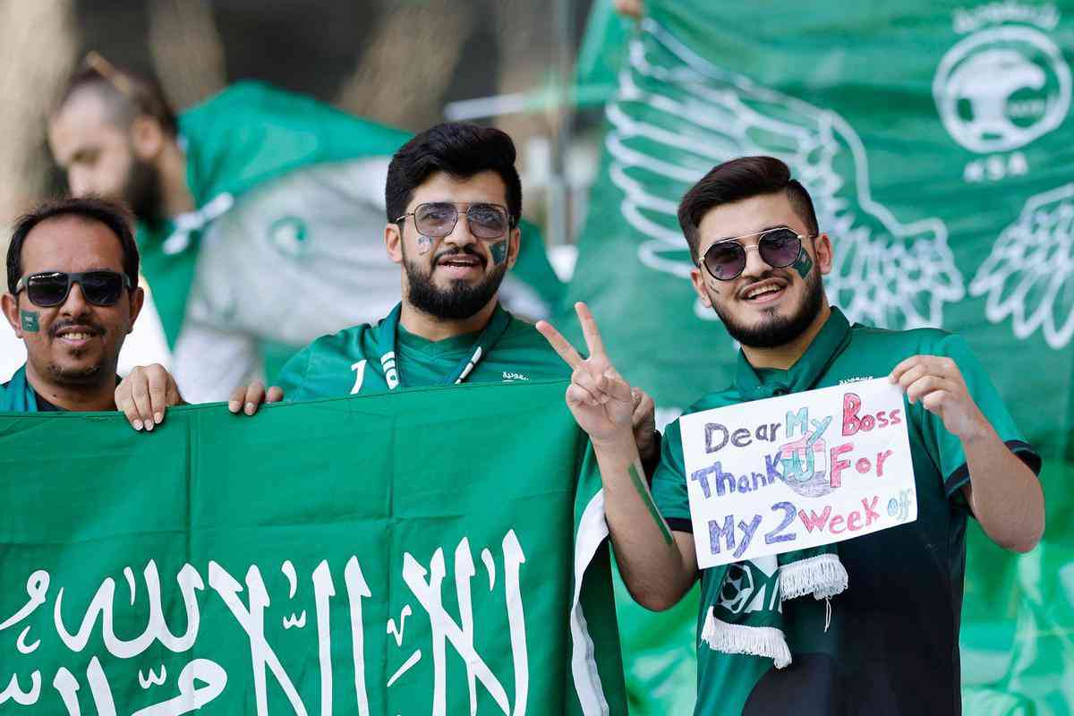 Polnia x Arbia Saudita: fotos da torcida no jogo da Copa do Mundo