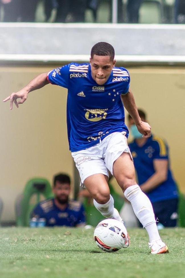 Vitor Roque (atacante)