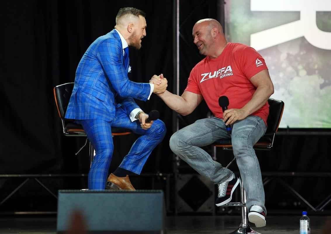 Floyd Mayweather e Conor McGregor tm segundo encontro, em Toronto, com muito falatrio