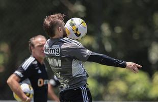 Fotos do treino do Atltico, que teve Hulk em campo 