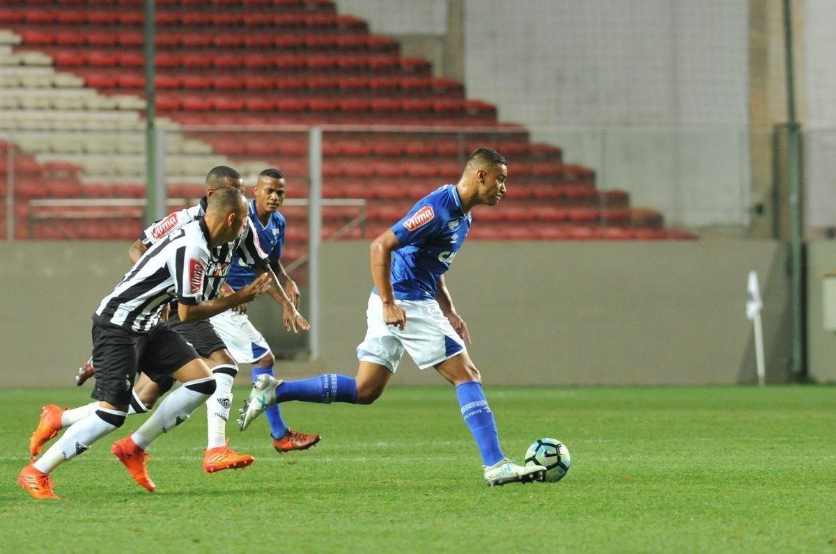 Imagens do clssico entre Atltico e Cruzeiro pela Supercopa Sub-20