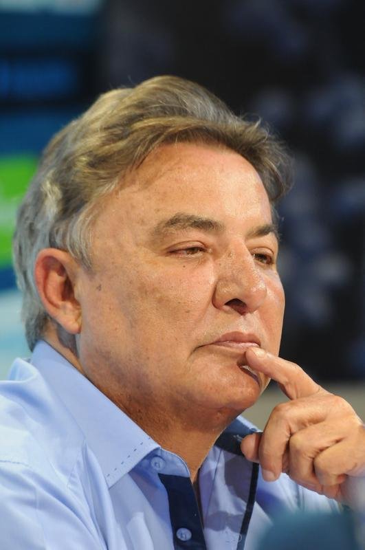 Novo gestor de futebol do Cruzeiro, Zez Perrella deu entrevista nesta sexta-feira, na Tocada Raposa II