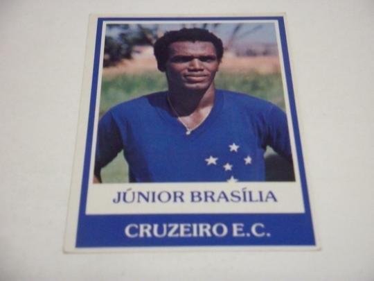 Atacante Jnior Braslia (Flamengo: 1976-1978 / Cruzeiro: 1978-1980): 69 jogos por Flamengo (11 gols) e 12 jogos por Cruzeiro (1 gol)